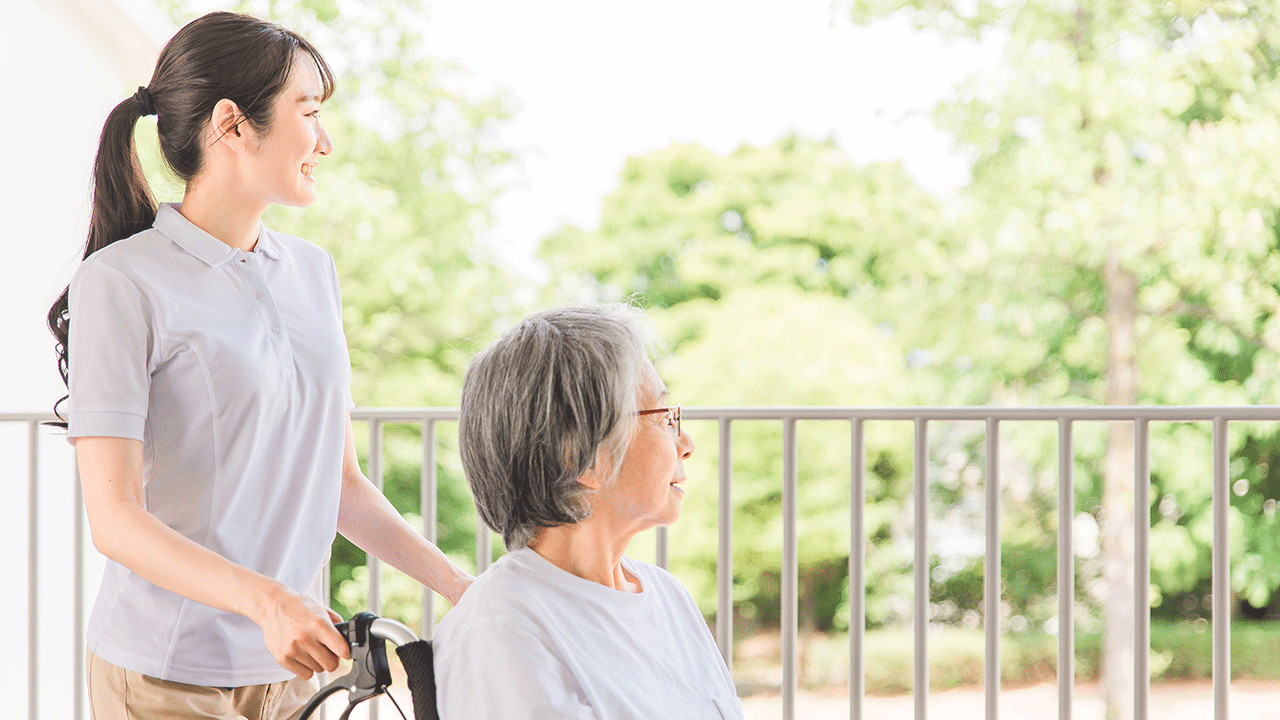 外国人介護人材のキャリア、ゴールは「介護福祉士」